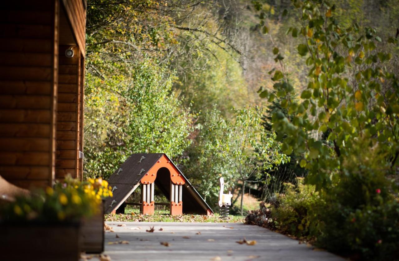 Logis Hotel Restaurant De La Poste Et Spa De Montagne ル・ボノム エクステリア 写真