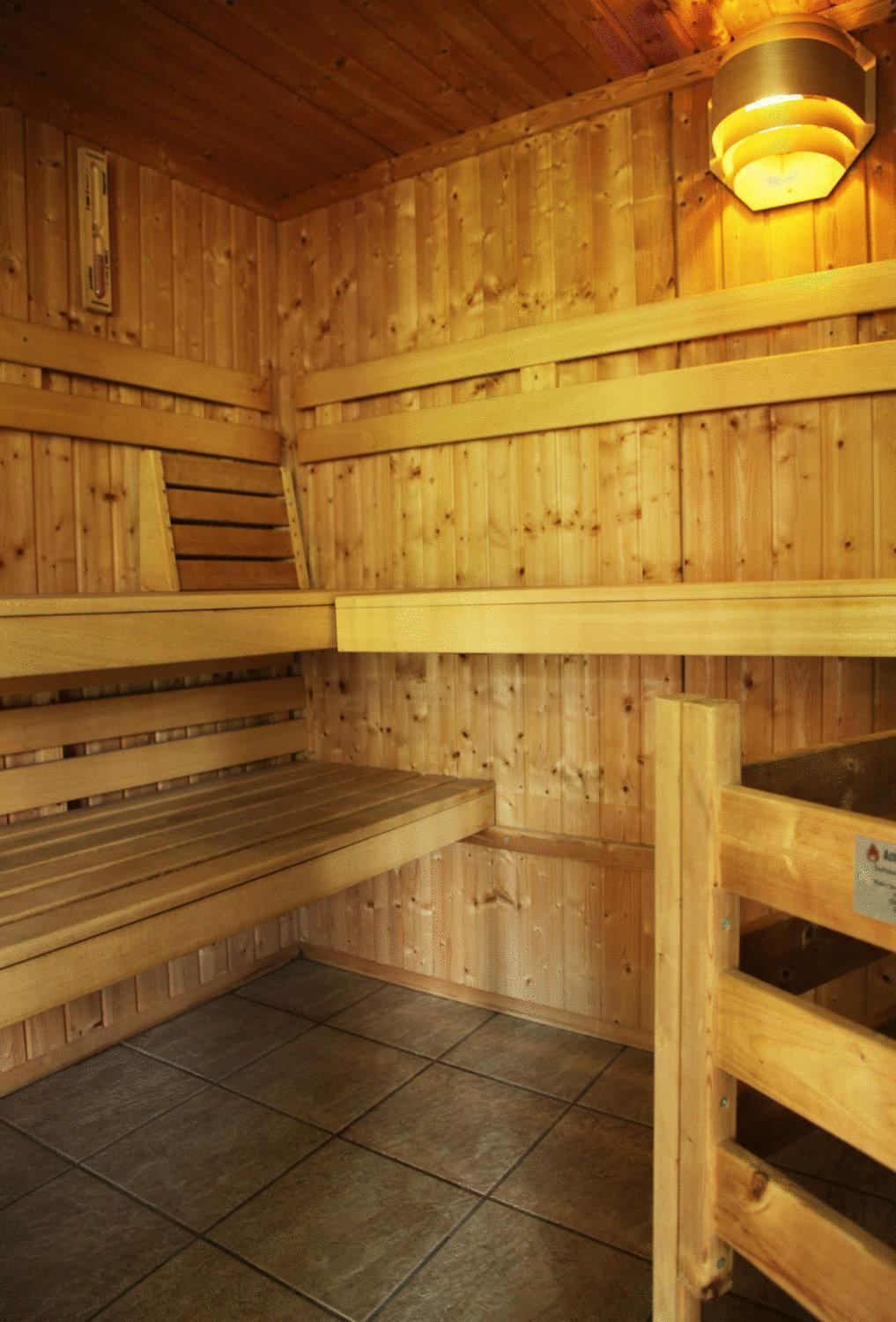 Logis Hotel Restaurant De La Poste Et Spa De Montagne ル・ボノム エクステリア 写真