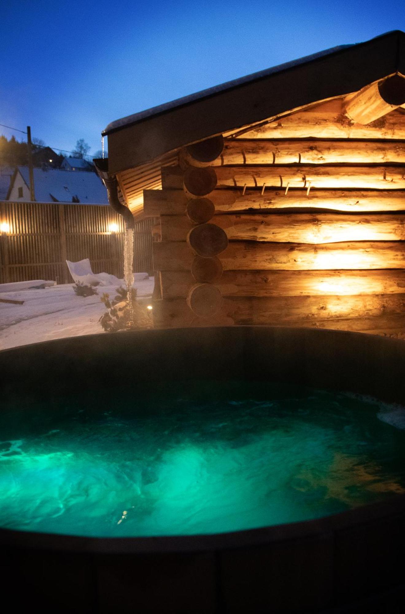 Logis Hotel Restaurant De La Poste Et Spa De Montagne ル・ボノム エクステリア 写真